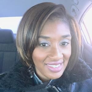 Meet your Posher, Yontine